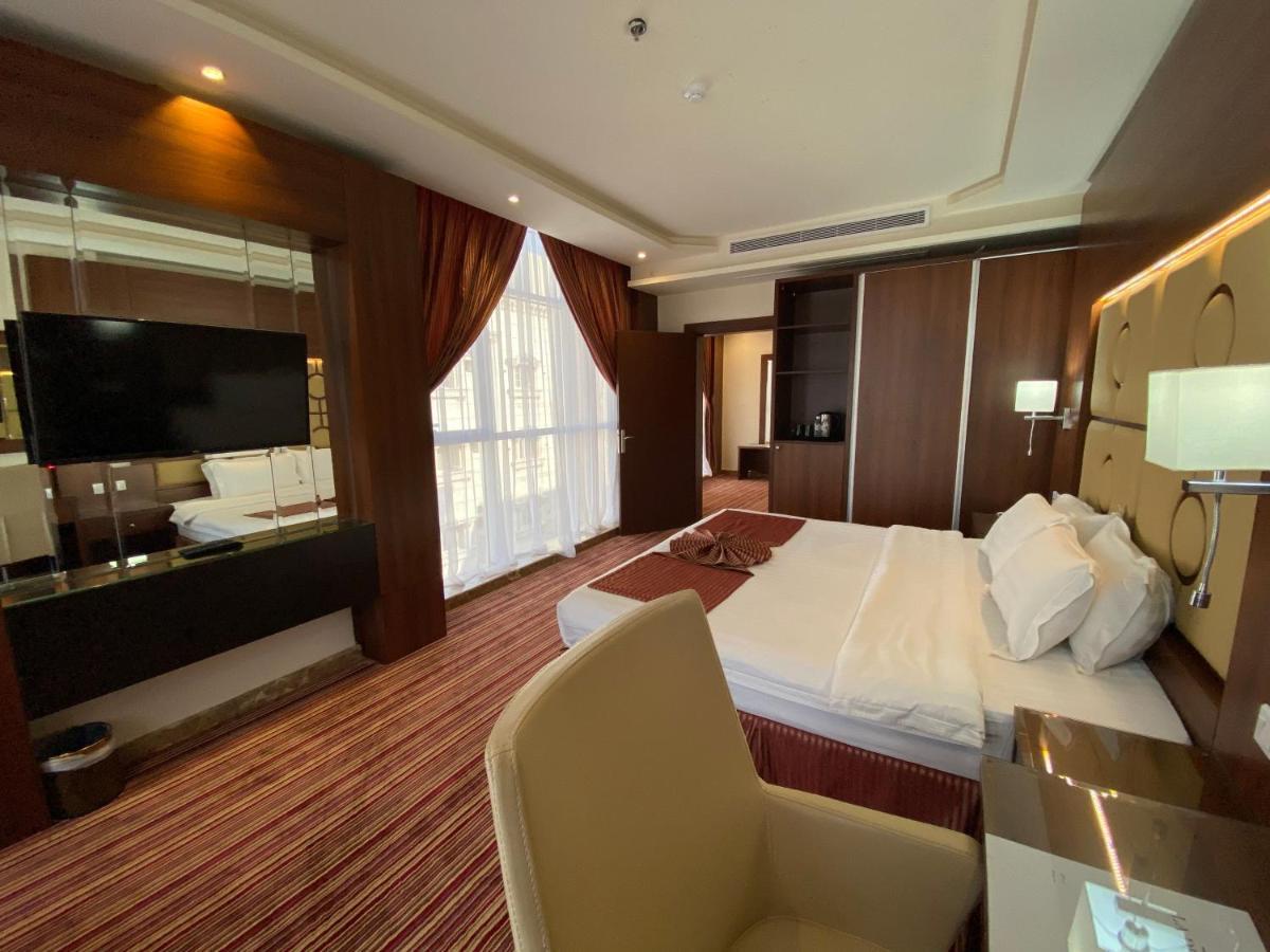 La Defence Blue Hotel Jeddah Bagian luar foto