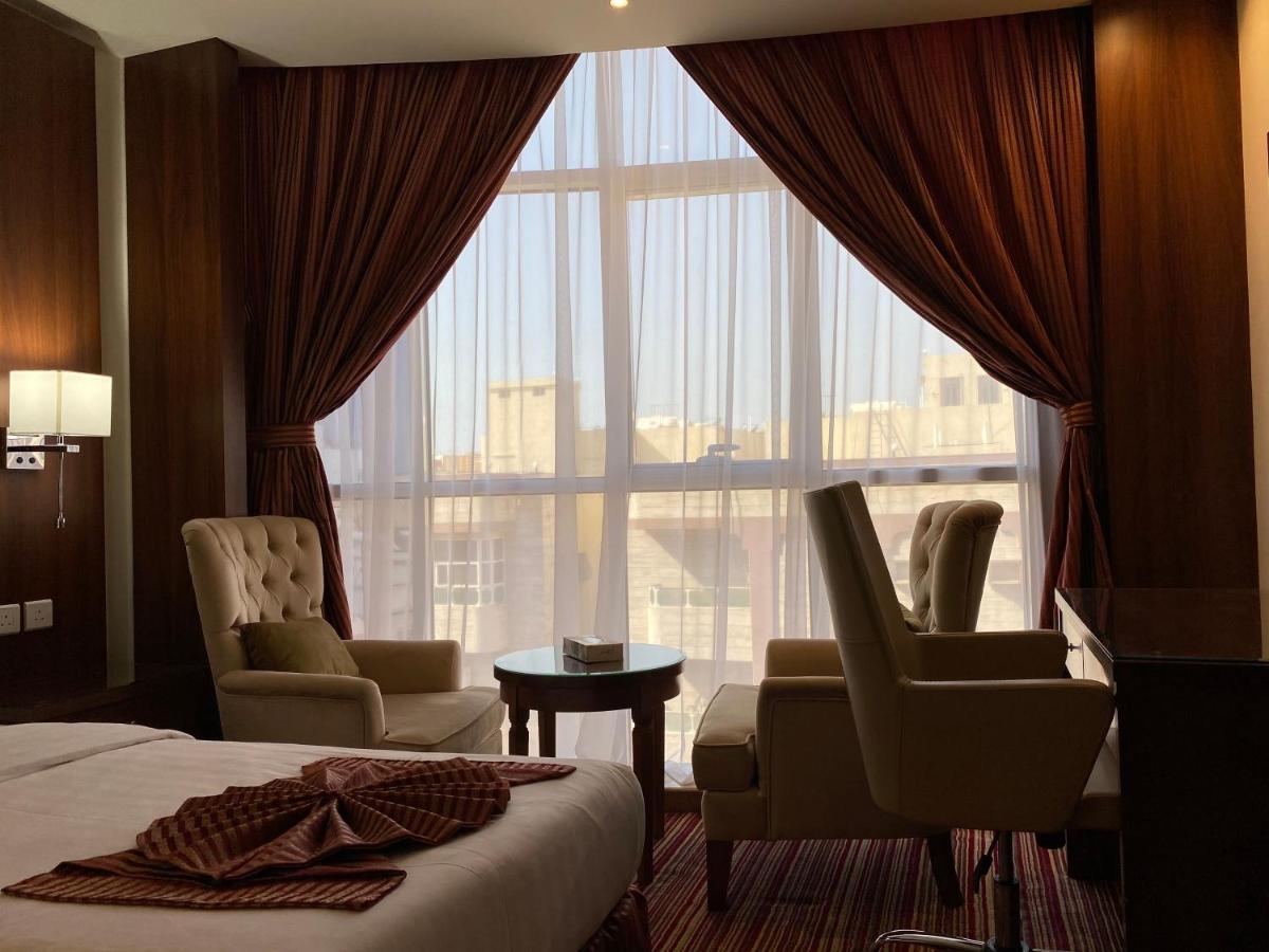 La Defence Blue Hotel Jeddah Bagian luar foto