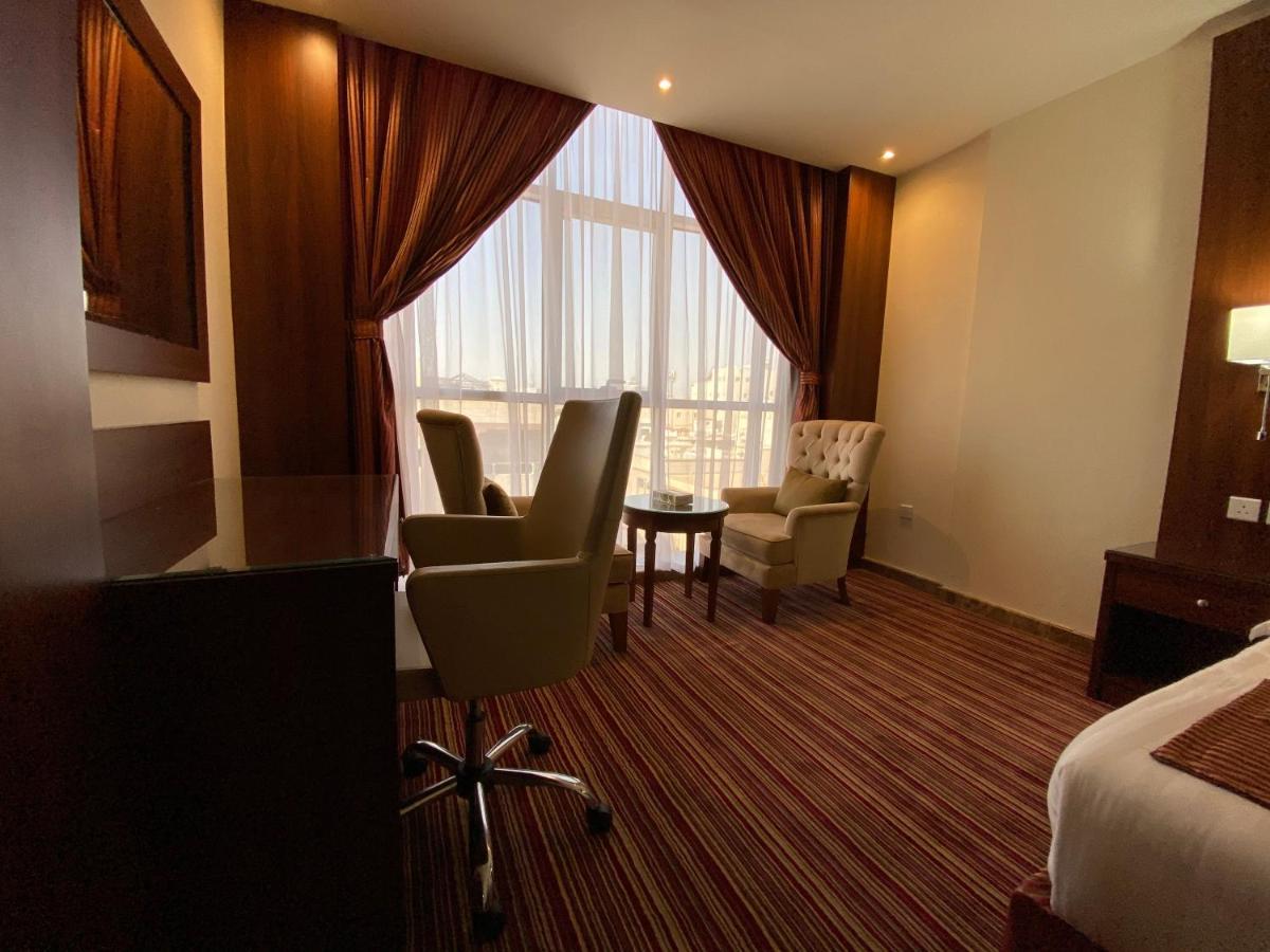 La Defence Blue Hotel Jeddah Bagian luar foto